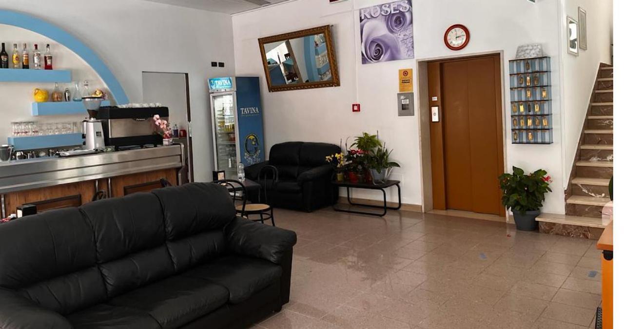 Hotel Due Gemelle Rimini Esterno foto